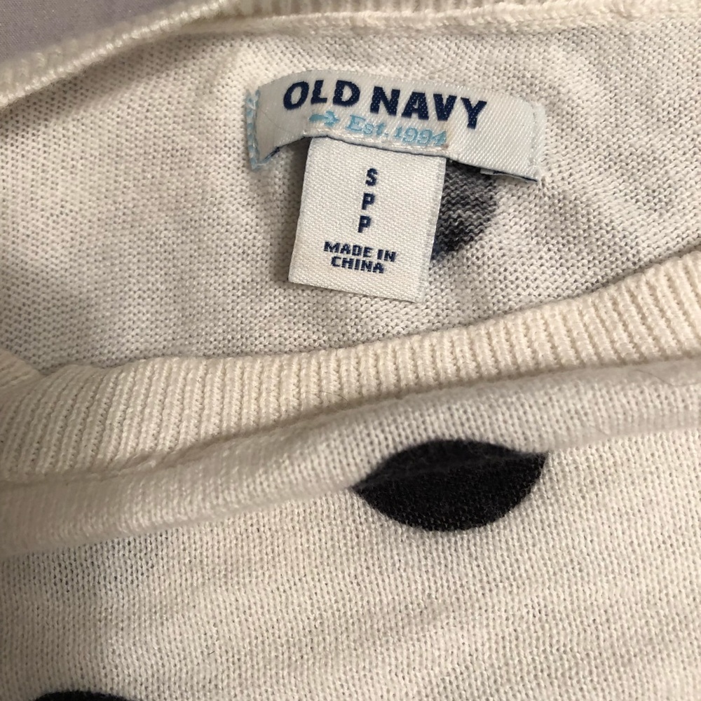 Old navy polka dot top S